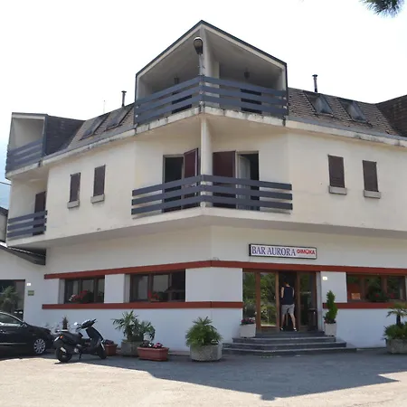 Hotell Aurora *