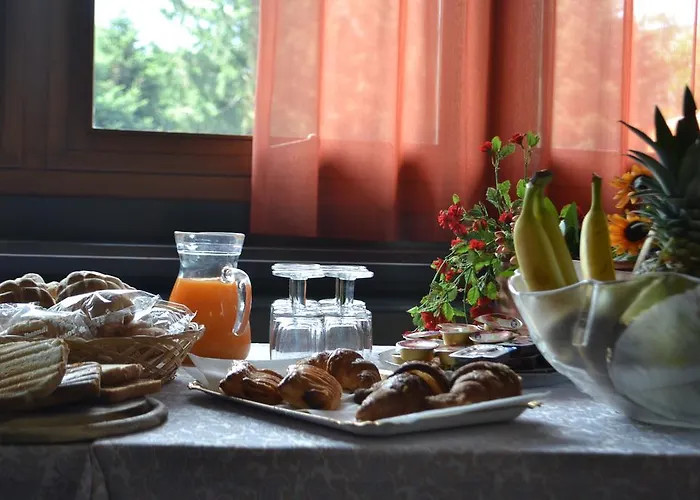 Ξενοδοχείο Aurora *